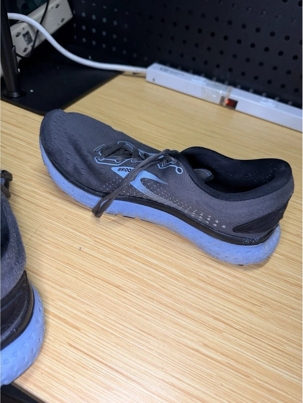 Brooks 'Glycerin 18' Womens Running Shoes Sneakers Women US 9.5 Grey Black Blue
